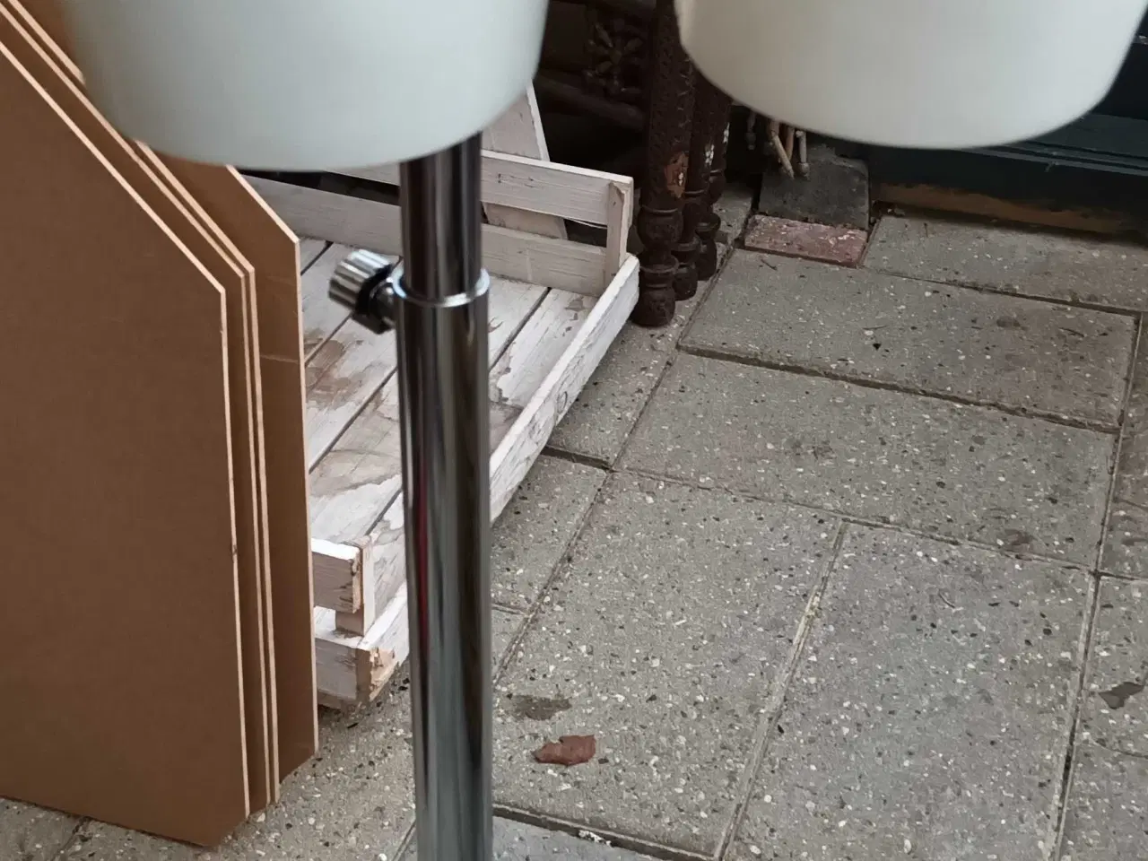 Billede 2 - Gine på fod