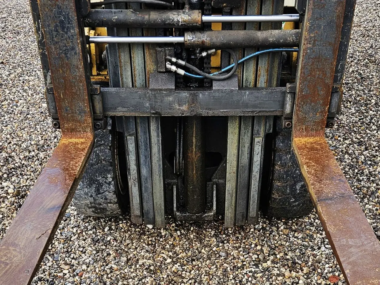 Billede 8 - Caterpillar VC60D / lukket kabine / 3 tons kapacitet / gas