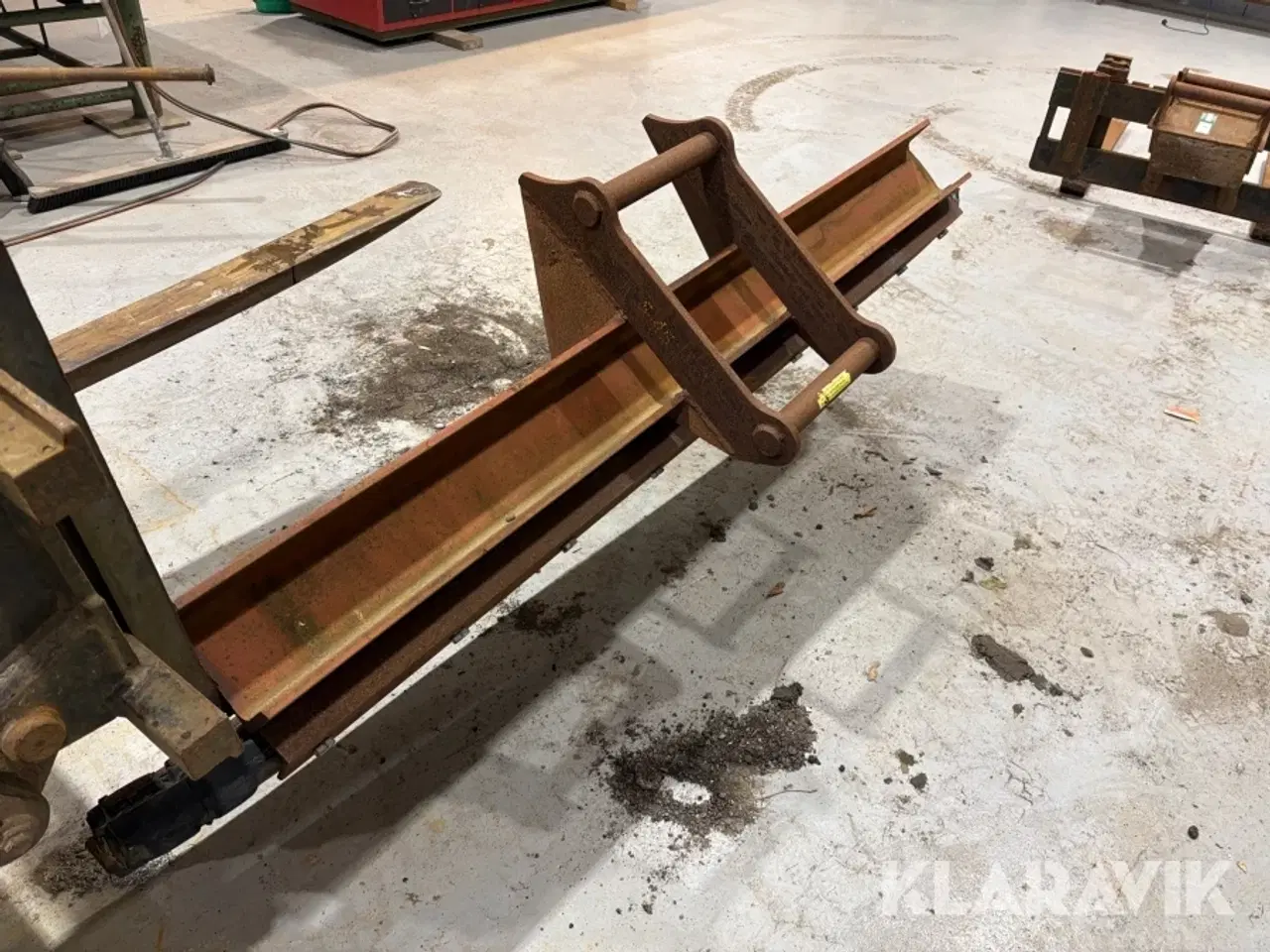 Billede 6 - Gummikost til grave maskine