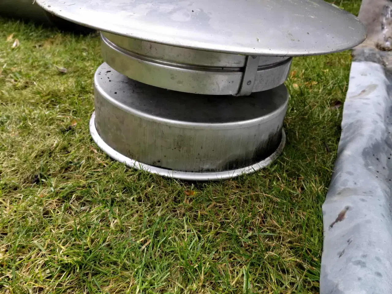 Billede 4 - Skorsten til tidligere træpillefyr