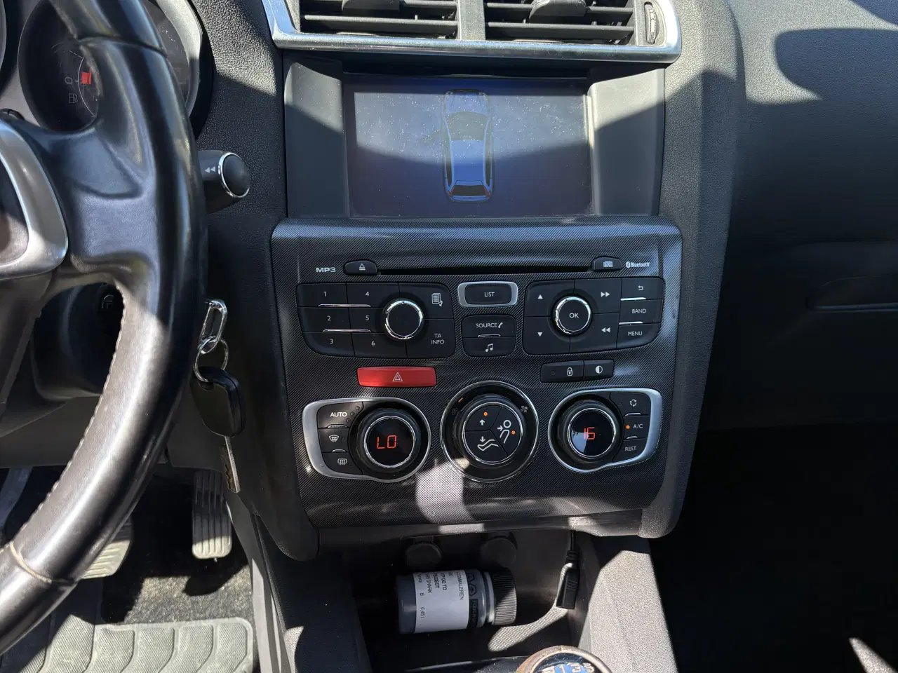 Billede 6 - Nysynet og nyserviceret 1-ejers Citroën C4 1,6!