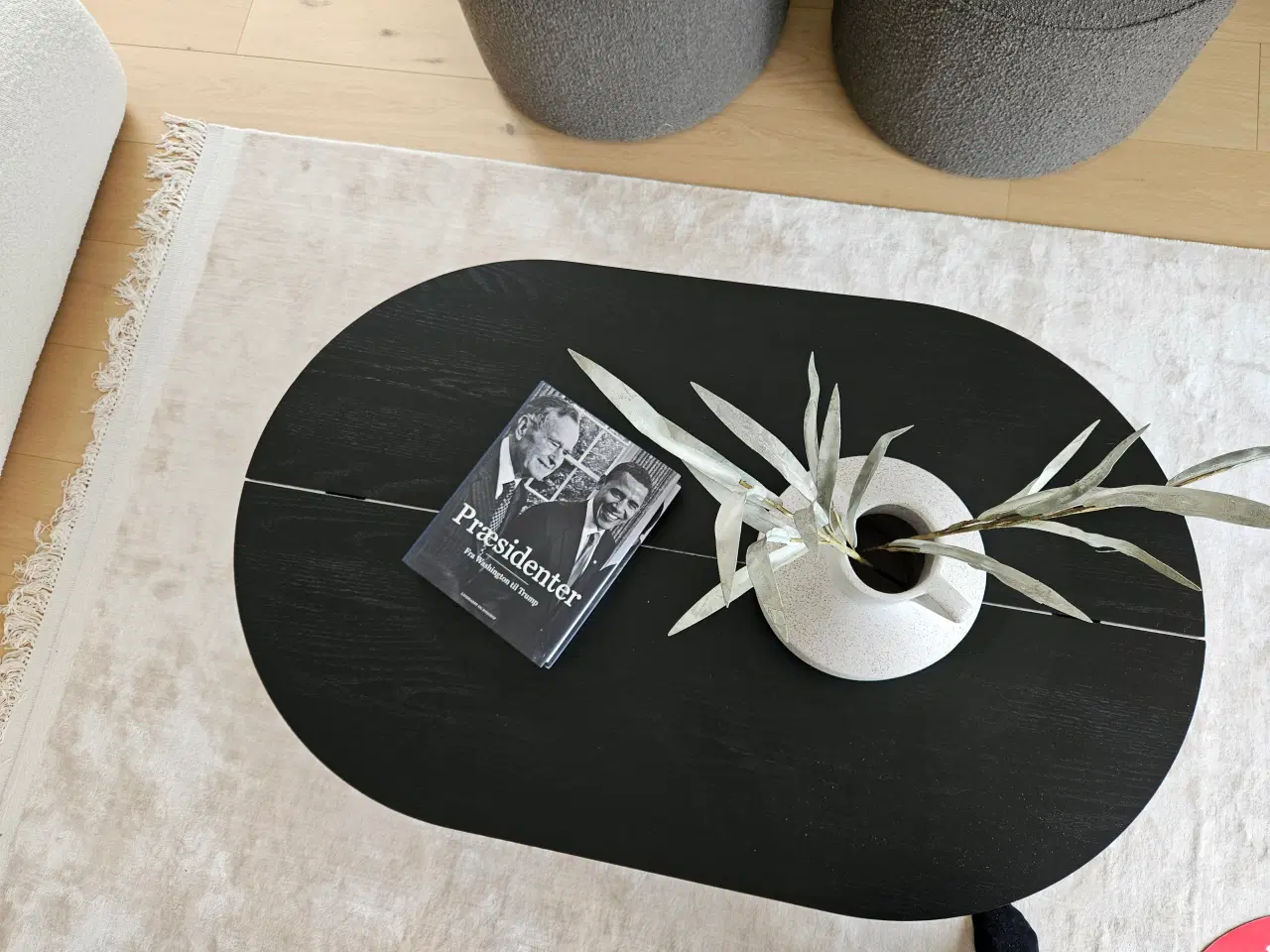 Billede 3 - Lys 3 prs. sofa med sofabord