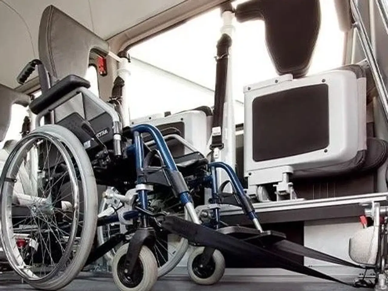 Billede 16 - MAN TGE 2,0 3.140 Kombi L3H2 aut. FWD