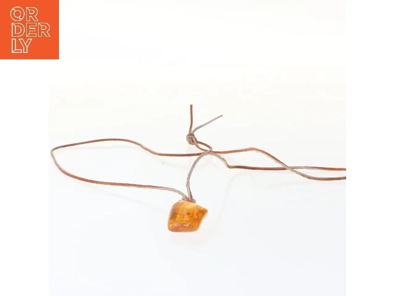 Billede 3 - Halskæde med ravvedhæng (str. 39 cm)