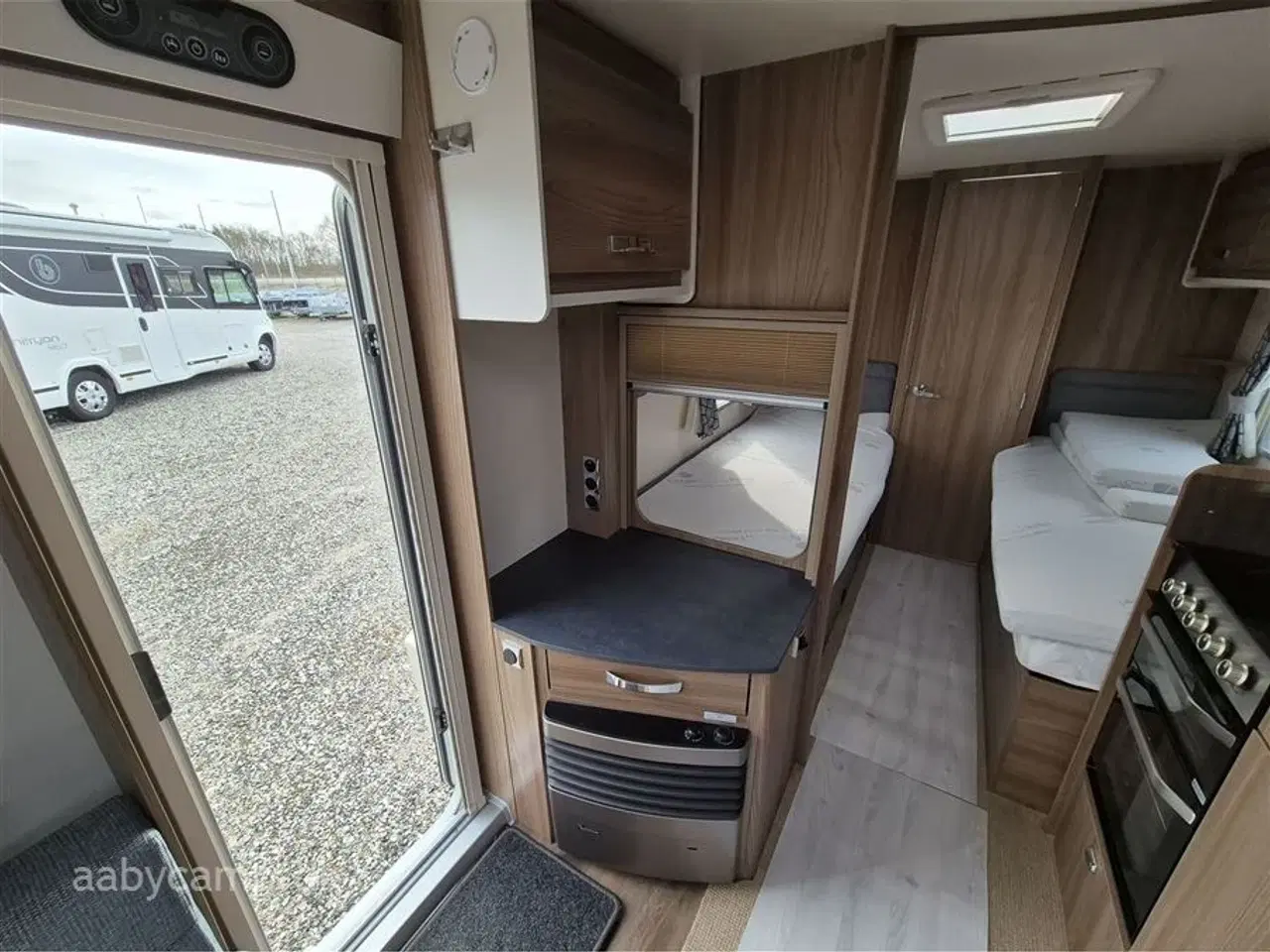 Billede 12 - 2022 - Sprite Mondial 490 Enkelt senge. markise. Isabella Capri fortelt. Mover. Batteri. gasalarm. cykelstativ.