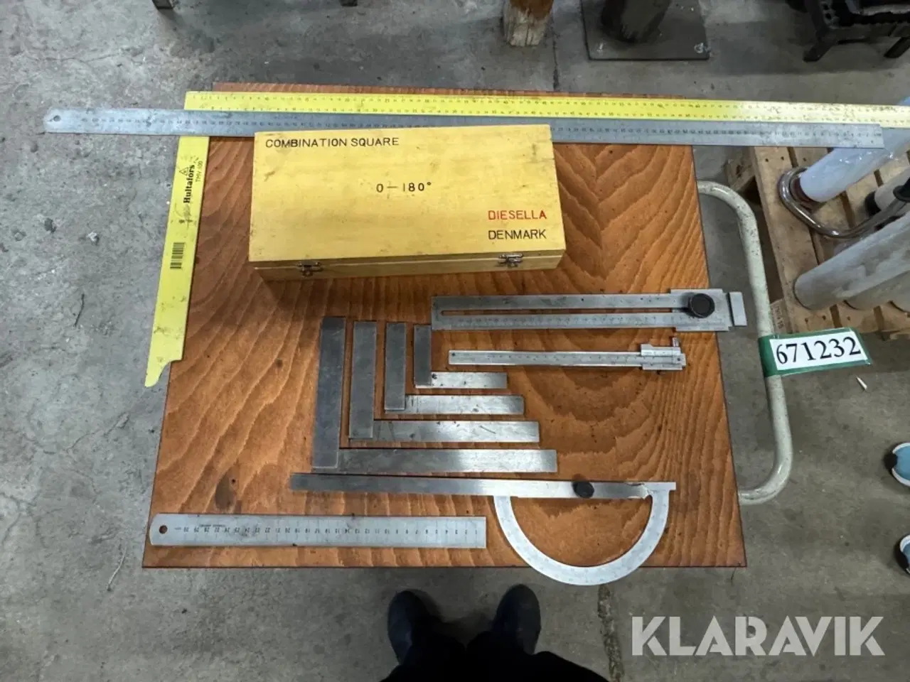 Billede 6 - Arbejdsbord med vinkler