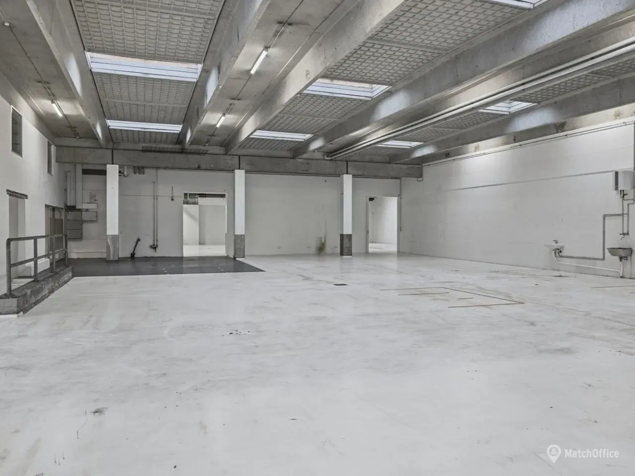 Billede 5 - Regulært lagerlejemål med portadgang