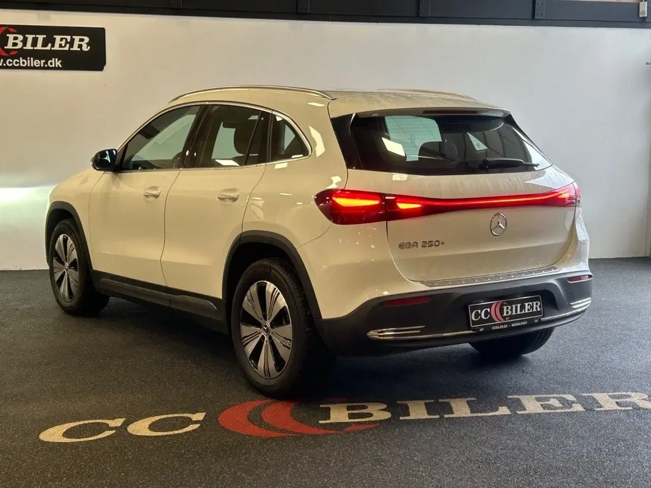 Billede 3 - Mercedes EQA250+  Progressive