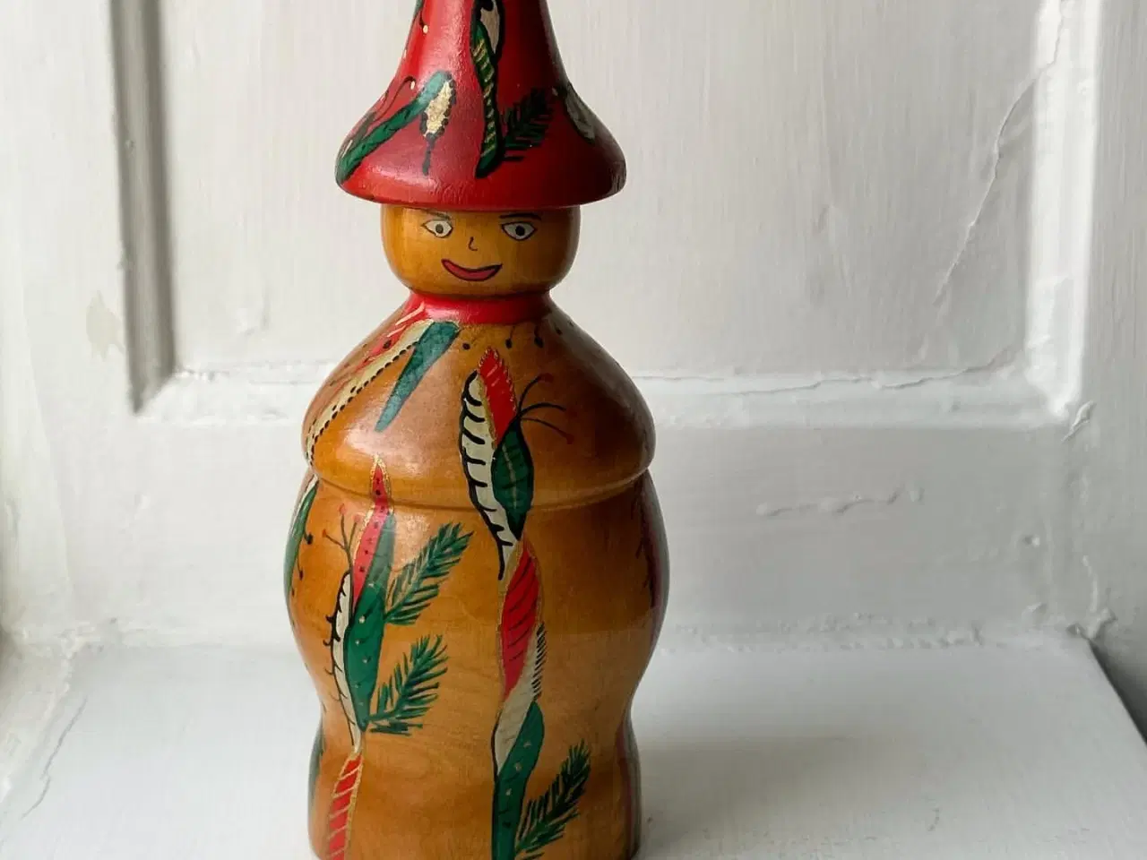 Billede 4 - Håndmalet træfigur m ansigt