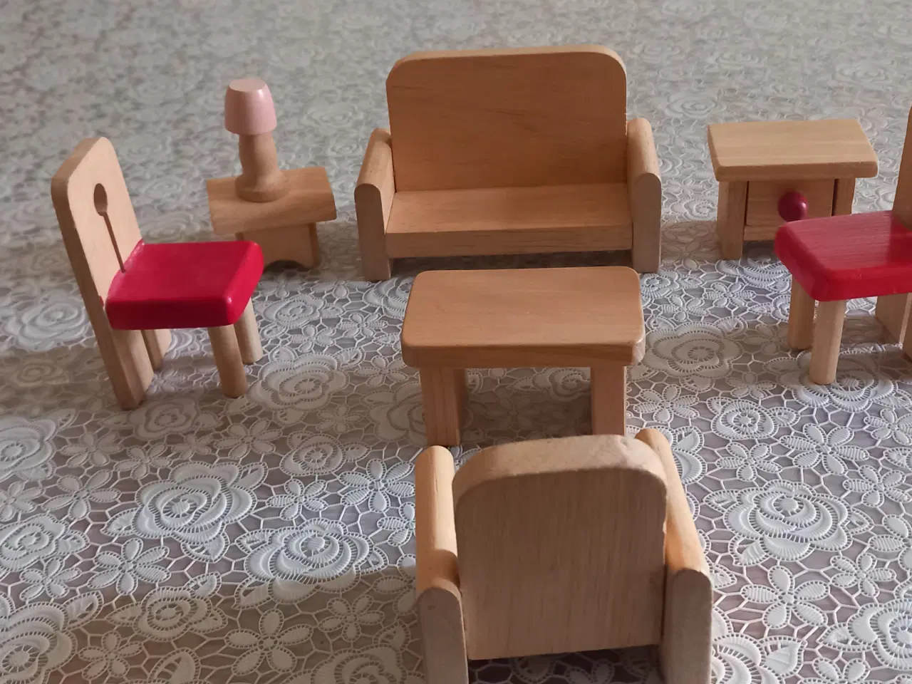 Billede 4 - Haba dukkehus. 