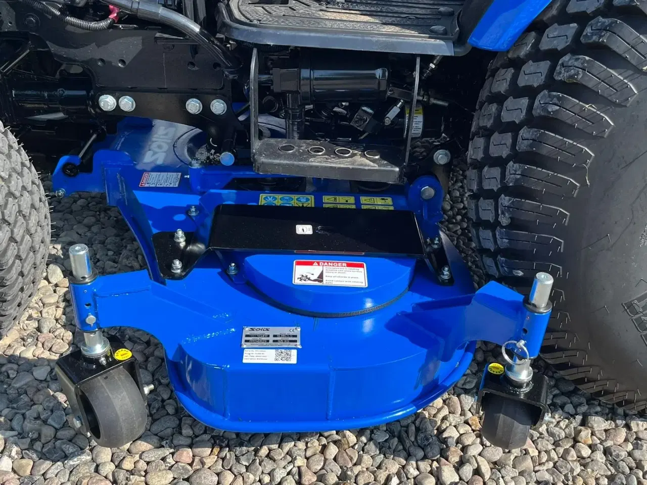 Billede 15 - Solis 26 HST Hydrostat Turf hjul og klipperbord
