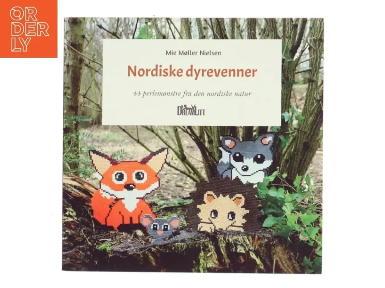 Billede 1 - Nordiske dyrevenner : 44 perlemønstre fra den nordiske natur af Mie Møller Nielsen (f. 1988) (Bog)
