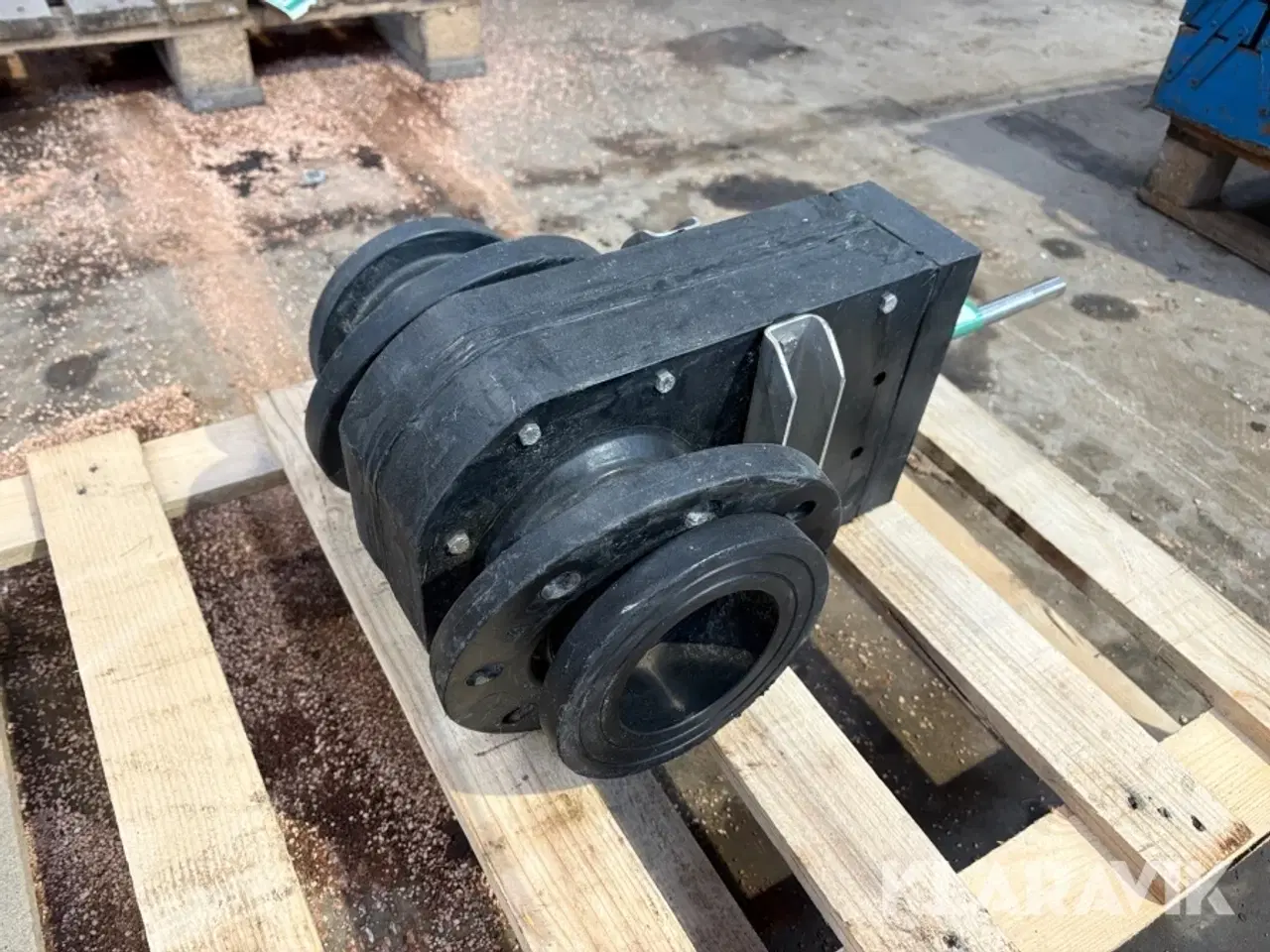 Billede 1 - Gyllahane / skydespel