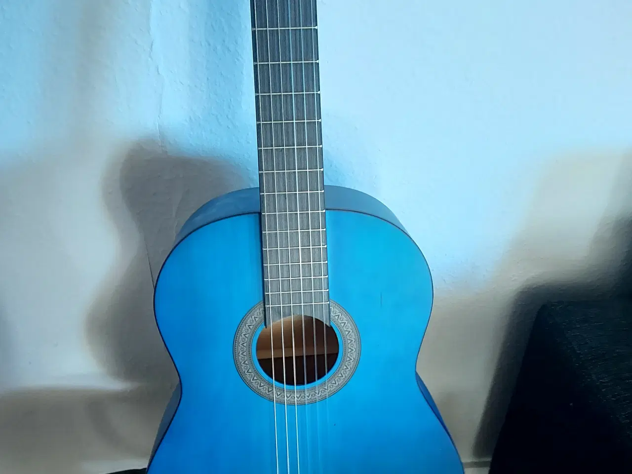 Billede 2 - Helt ny guitar
