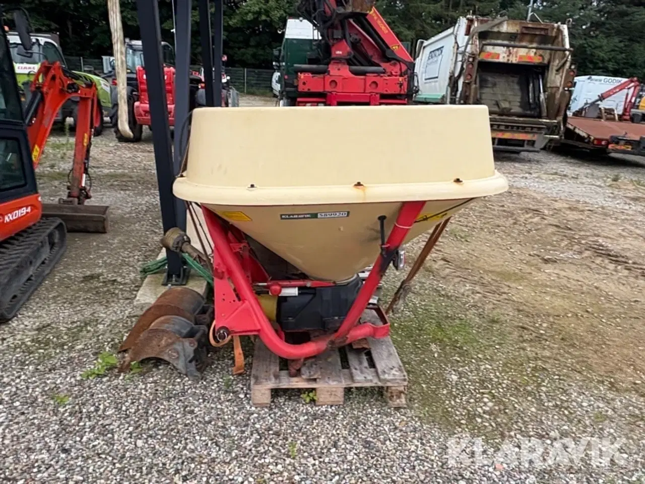 Billede 3 - Saltspreder Vicon PS04 til traktor eller lignende