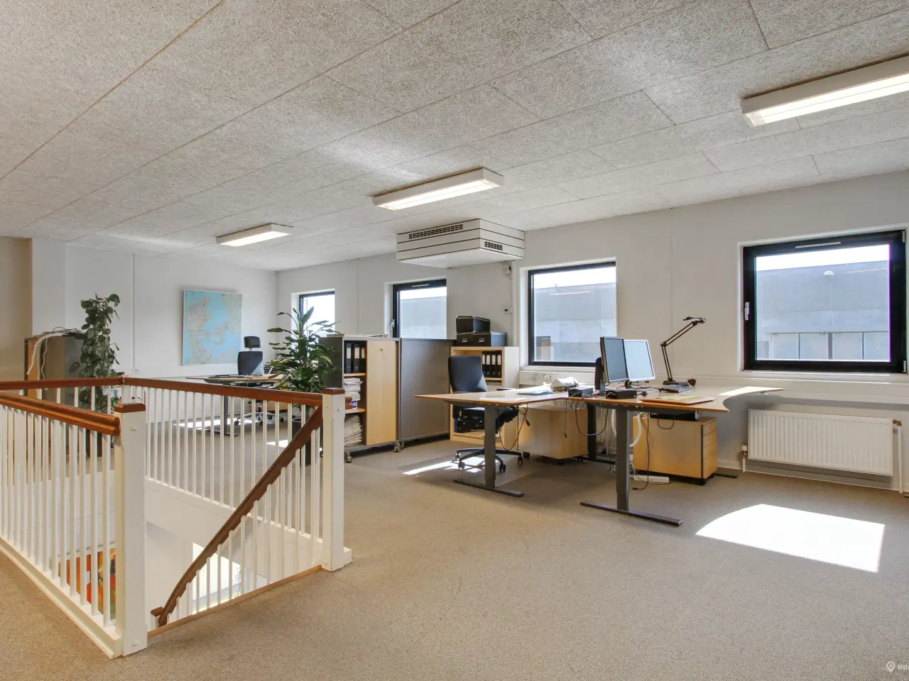 Billede 3 - Super regulær lager/produktion med flotte kontorer