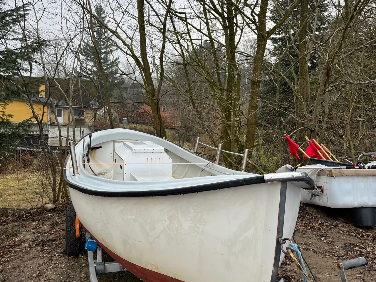 Billede 4 - Super Hobro jolle med nyrenoveret 16 hp yanmar 