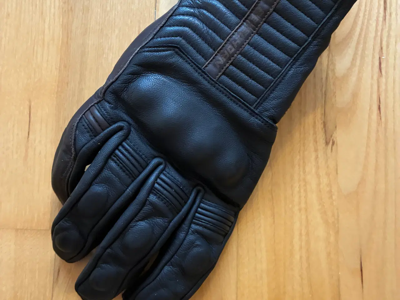 Billede 5 - Hjelm, jakke, bukser, støvler, handsker