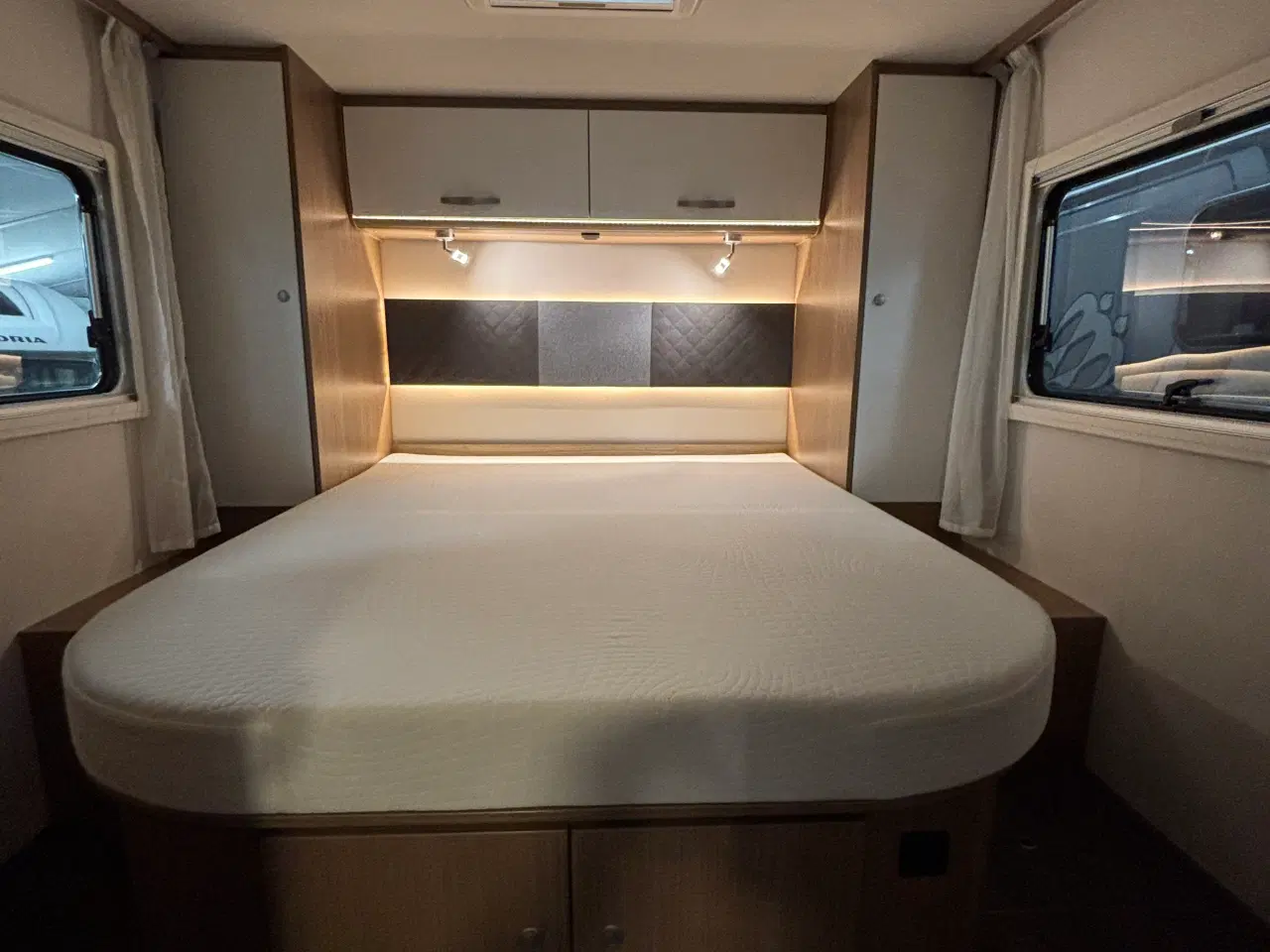 Billede 7 - Autocamper til salg - Carado I449 Edition 15