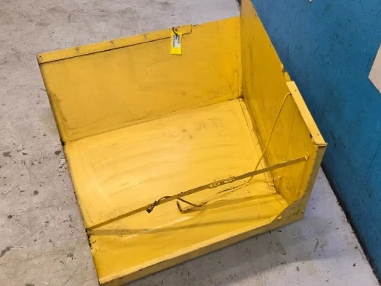 Billede 4 - New Holland TX68 Beskyttelseskærm 84036873