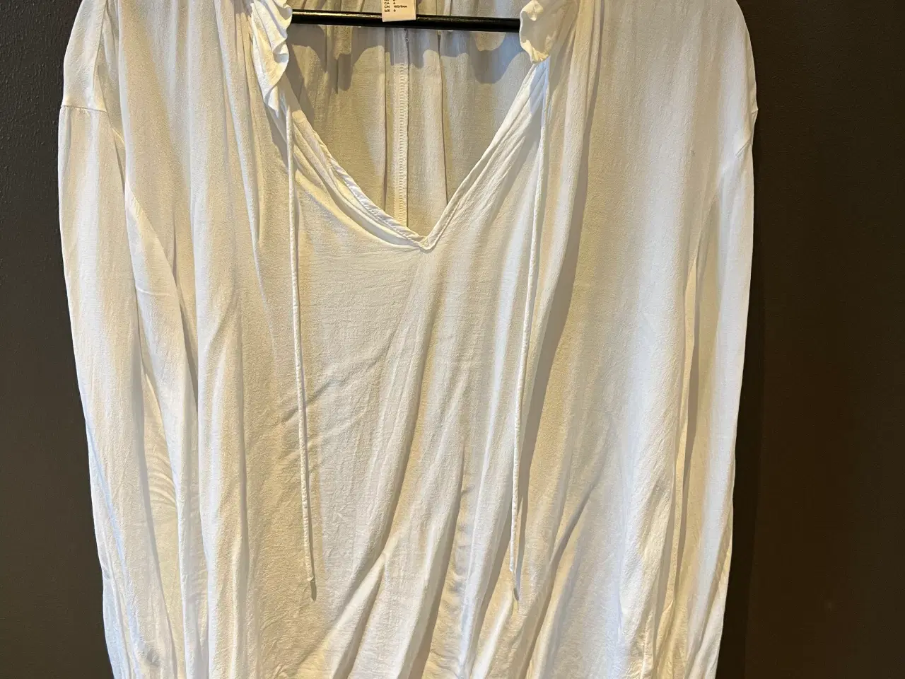 Billede 2 - Hvide skjorter (dame)
