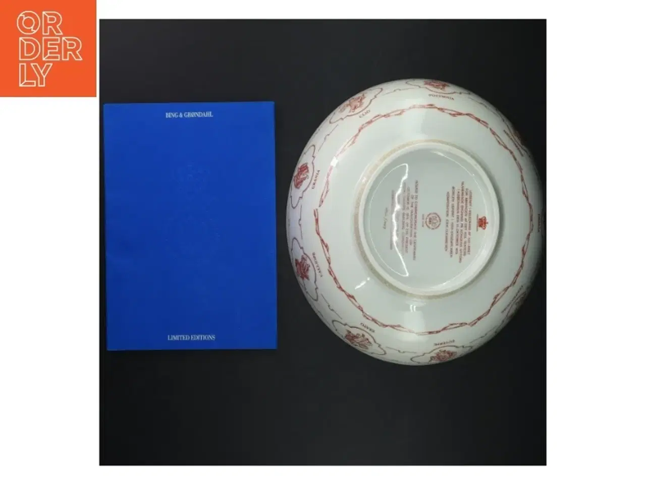Billede 4 - Bing & Grøndahl limited edition skål, for 100-året for det kongelige teater (str. Ø 27 cm)