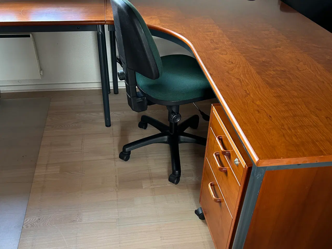 Billede 6 - Hjøne/ u skriveborde
