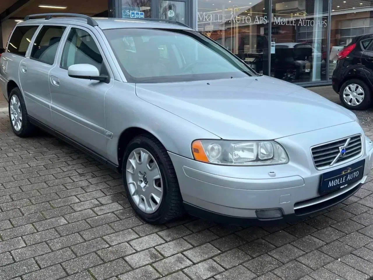 Billede 1 - Volvo V70 2,4 170 Business