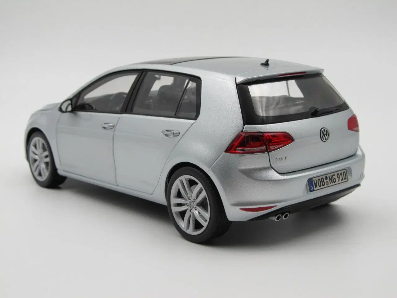 Billede 6 - 2013 VW Golf 7 / VII  Dealer Edition - 1:18