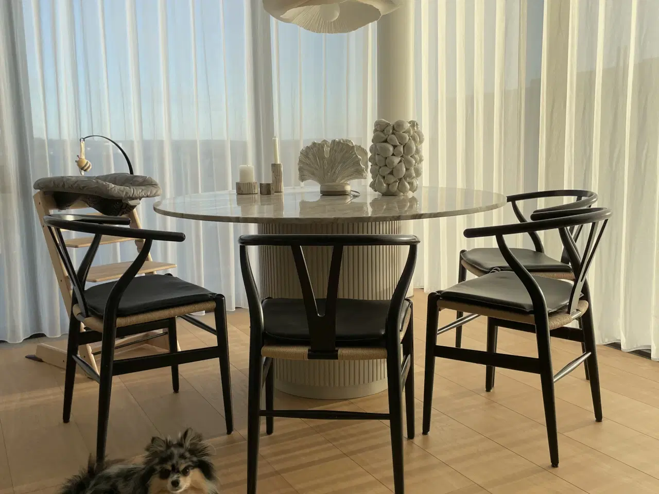 Billede 1 - Smukke velholdte Y stole 4 styk med hynder 