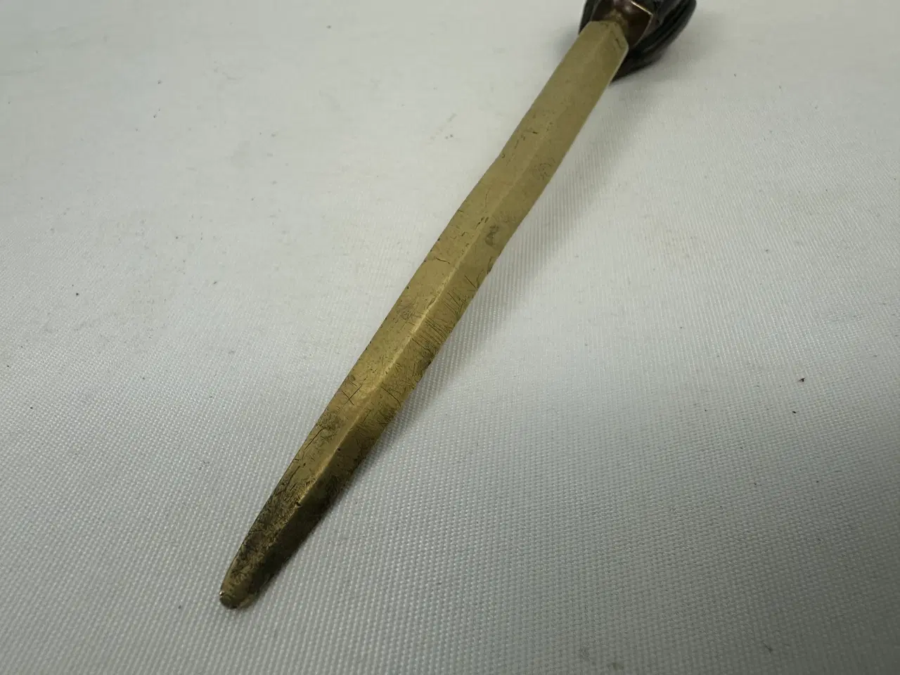 Billede 4 - Vintage brevåbner / brevkniv i messing m. ugle