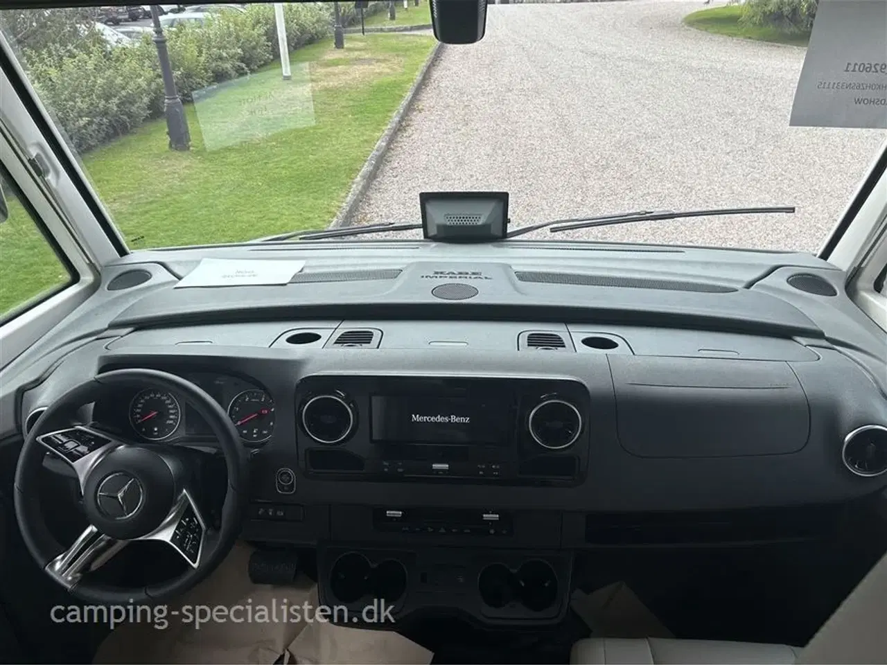 Billede 4 - 2026 - Kabe Imperial   NYHED Kabe Imperial i930 QB model 2026 kan snart ses hos Camping-Specialisten