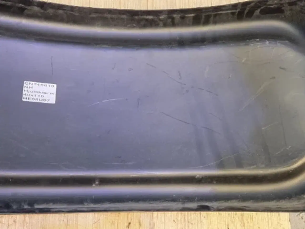 Billede 2 - New Holland Traktor Hjulskærm