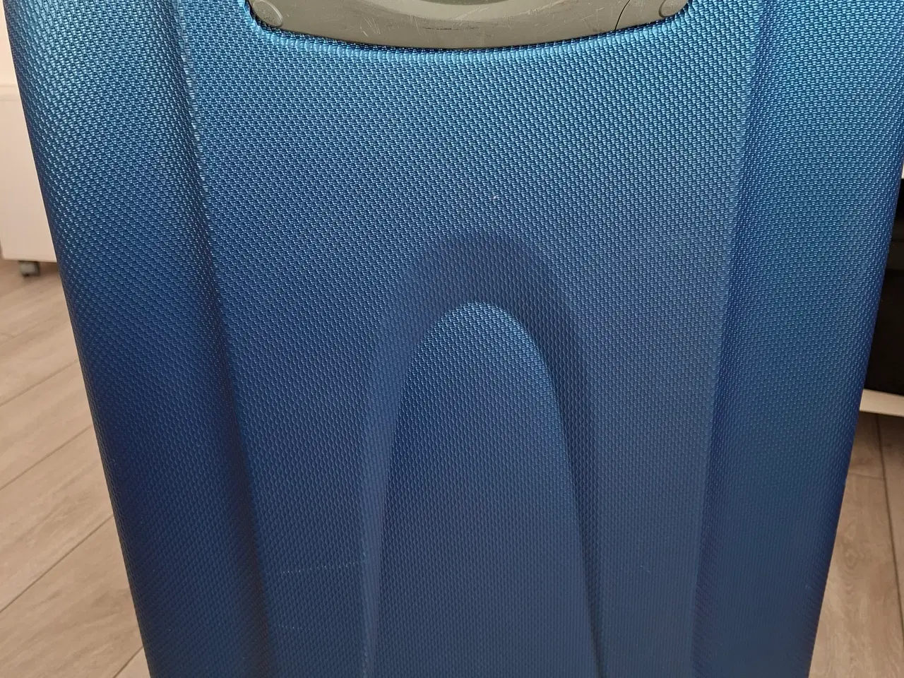 Billede 3 - Kuffert med 4 hjul