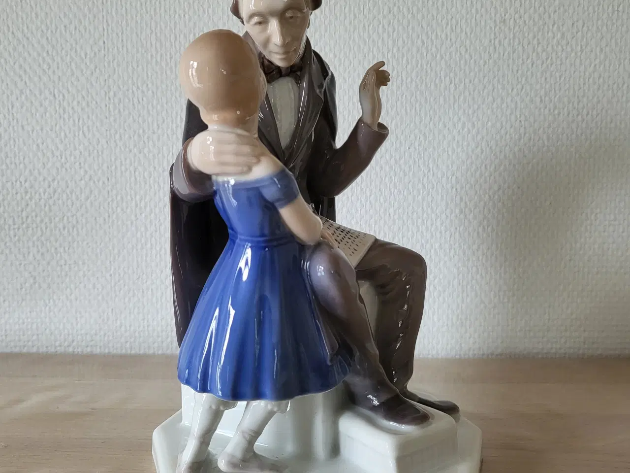 Billede 9 - H.C. Andersen, Bing og Grøndal figur nr. 2037