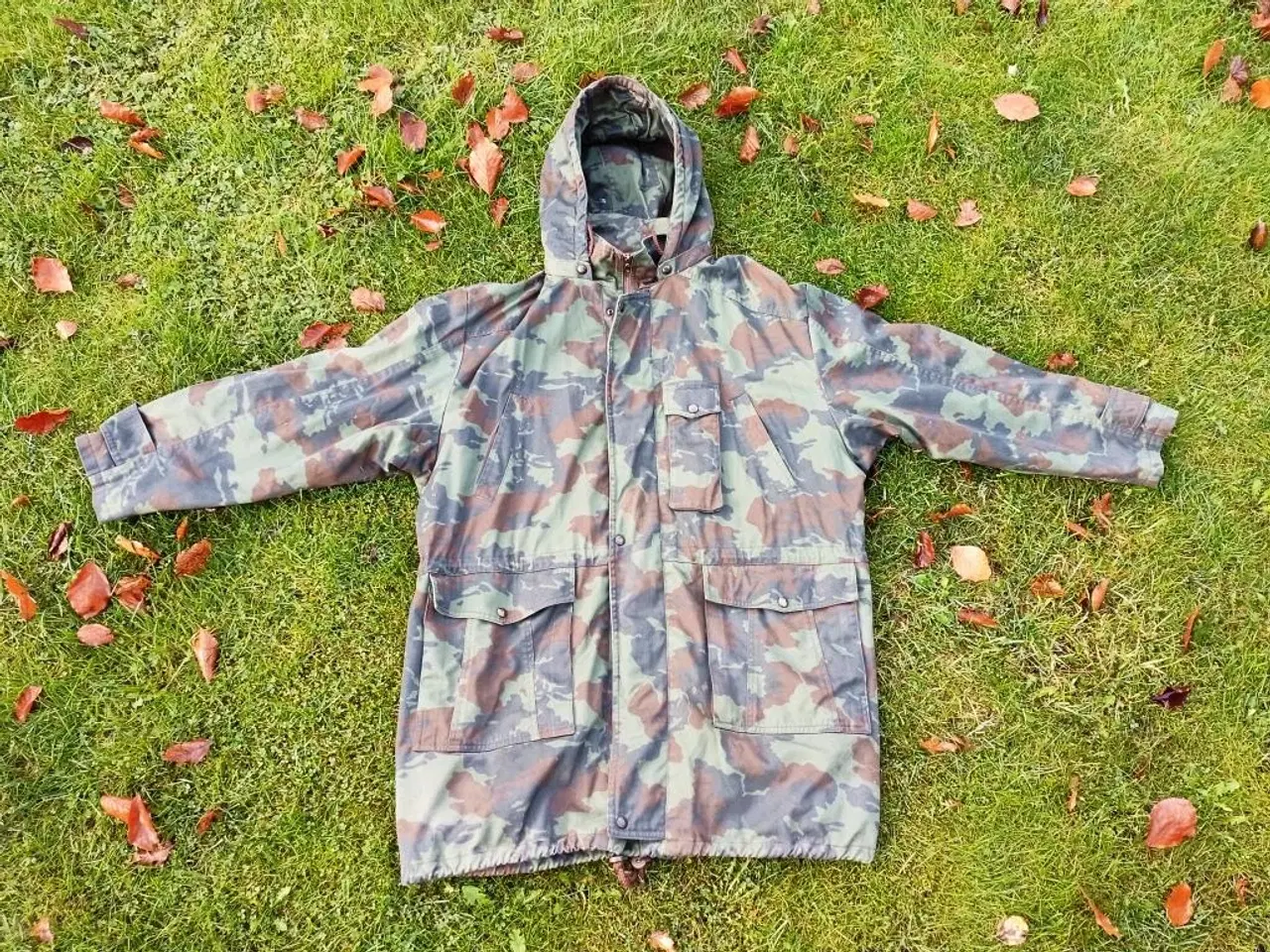 Billede 1 - Sælger camouflagetøj til jægere (XL)