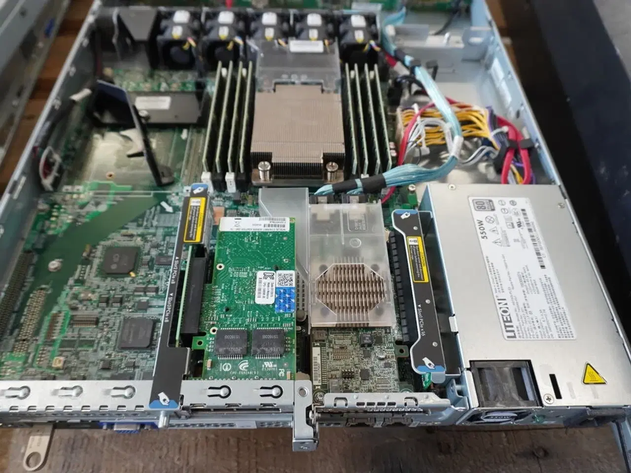 Billede 14 - 4 stk. Servere HP / FUJITSU (Forsendelse ikke muligt)