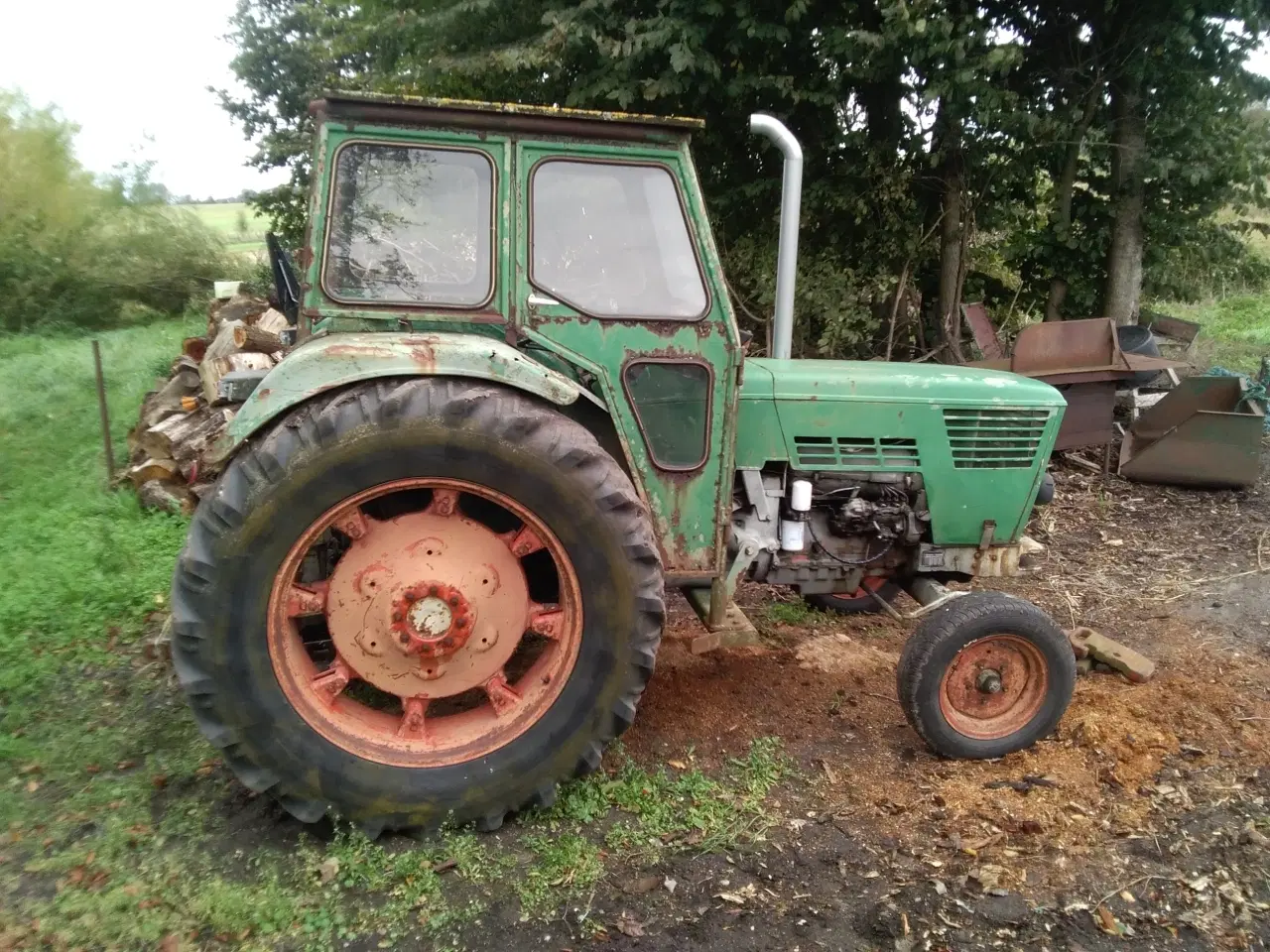 Billede 2 - 6006 Mangler strøm & 1 dæk Byt m OK læssetraktor o