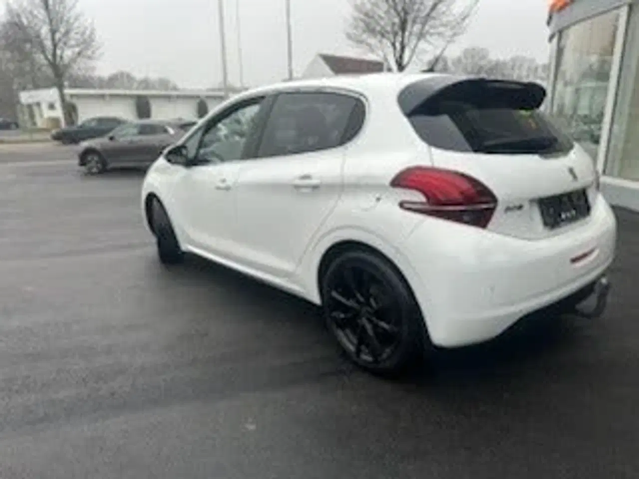 Billede 4 - Peugeot 208 1,6 BlueHDi 100 Chili Sky