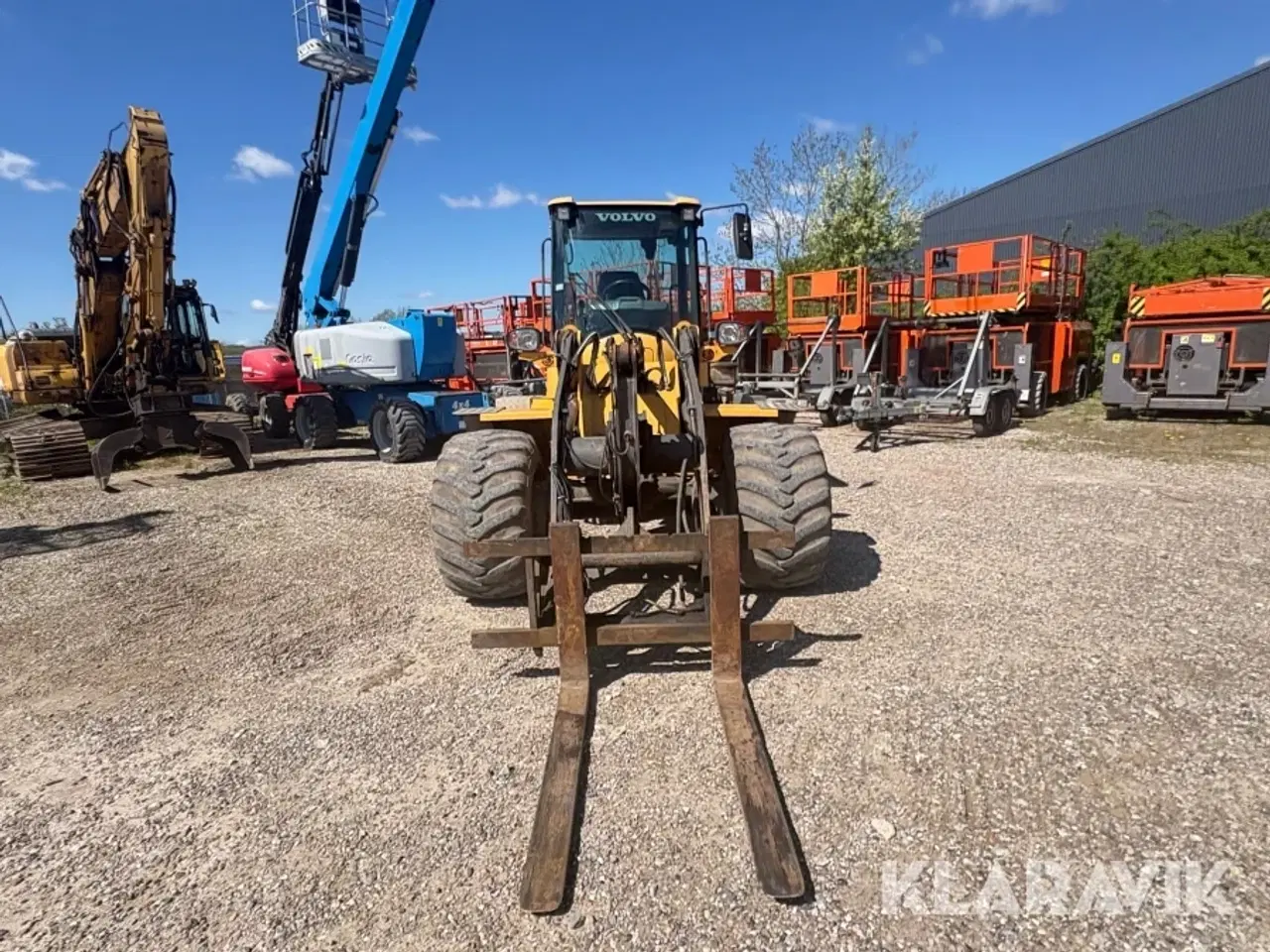Billede 8 - Gummiged Volvo L35G med skovl og gafler