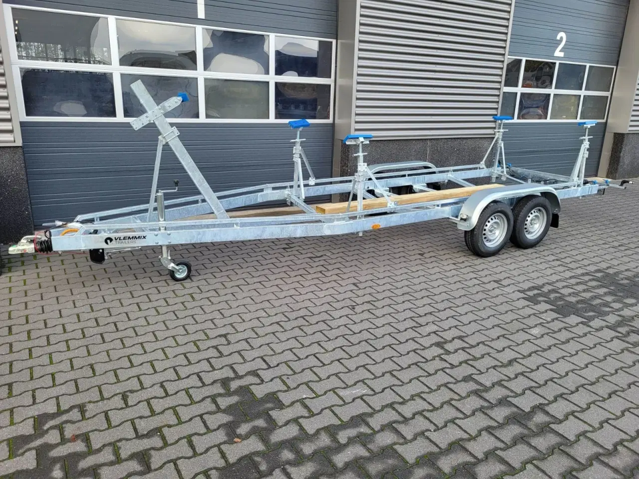 Billede 2 - Vlemmix Kølbådtrailer 700x220 3000