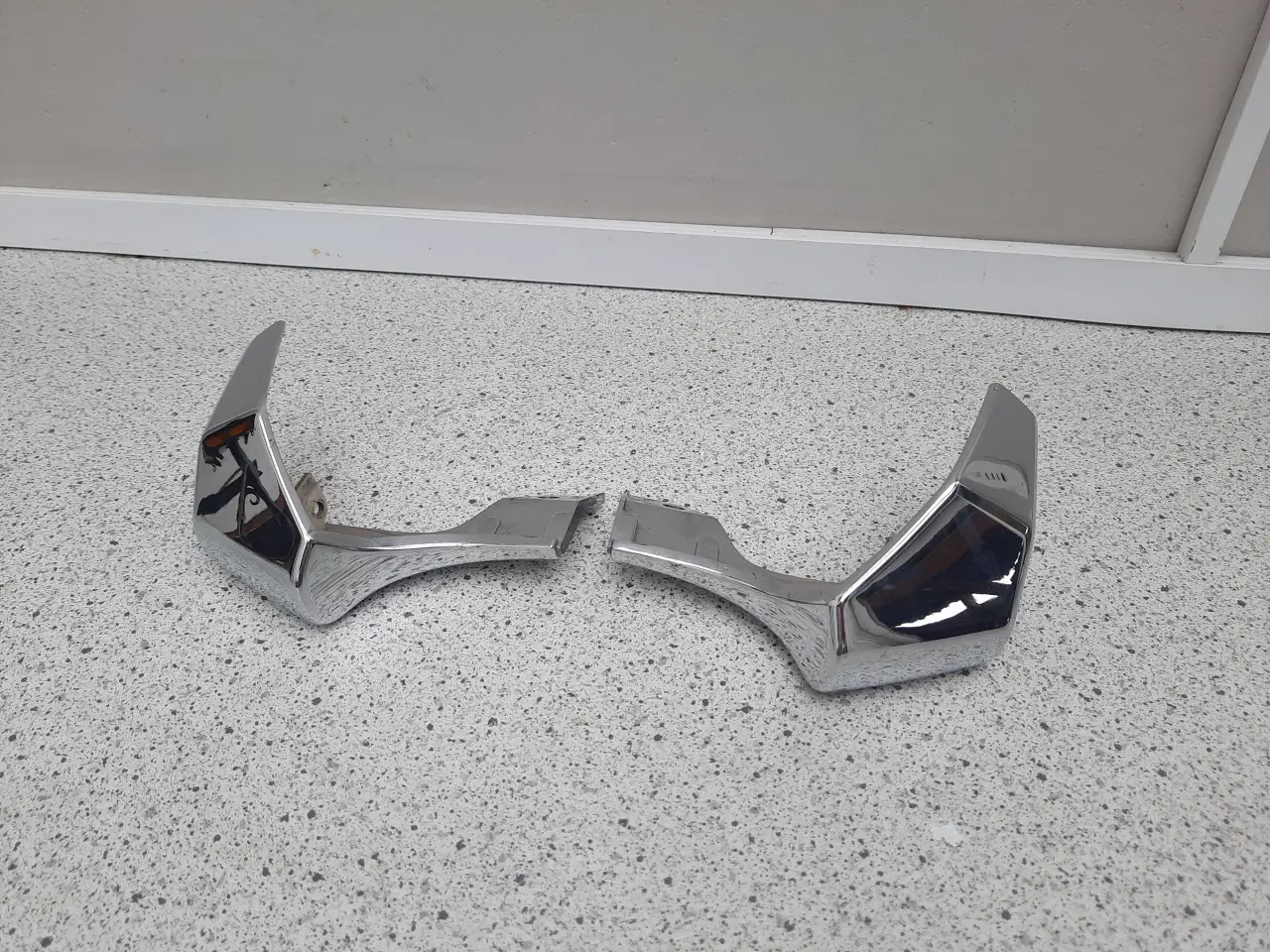 Billede 2 - Blinklys holder til Suzuki Intruder M1800 