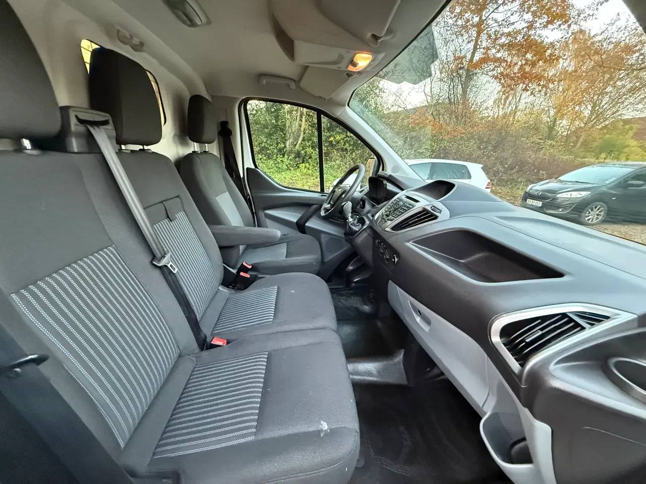 Billede 10 - Ford transit med lav km og træk til 2800 kg