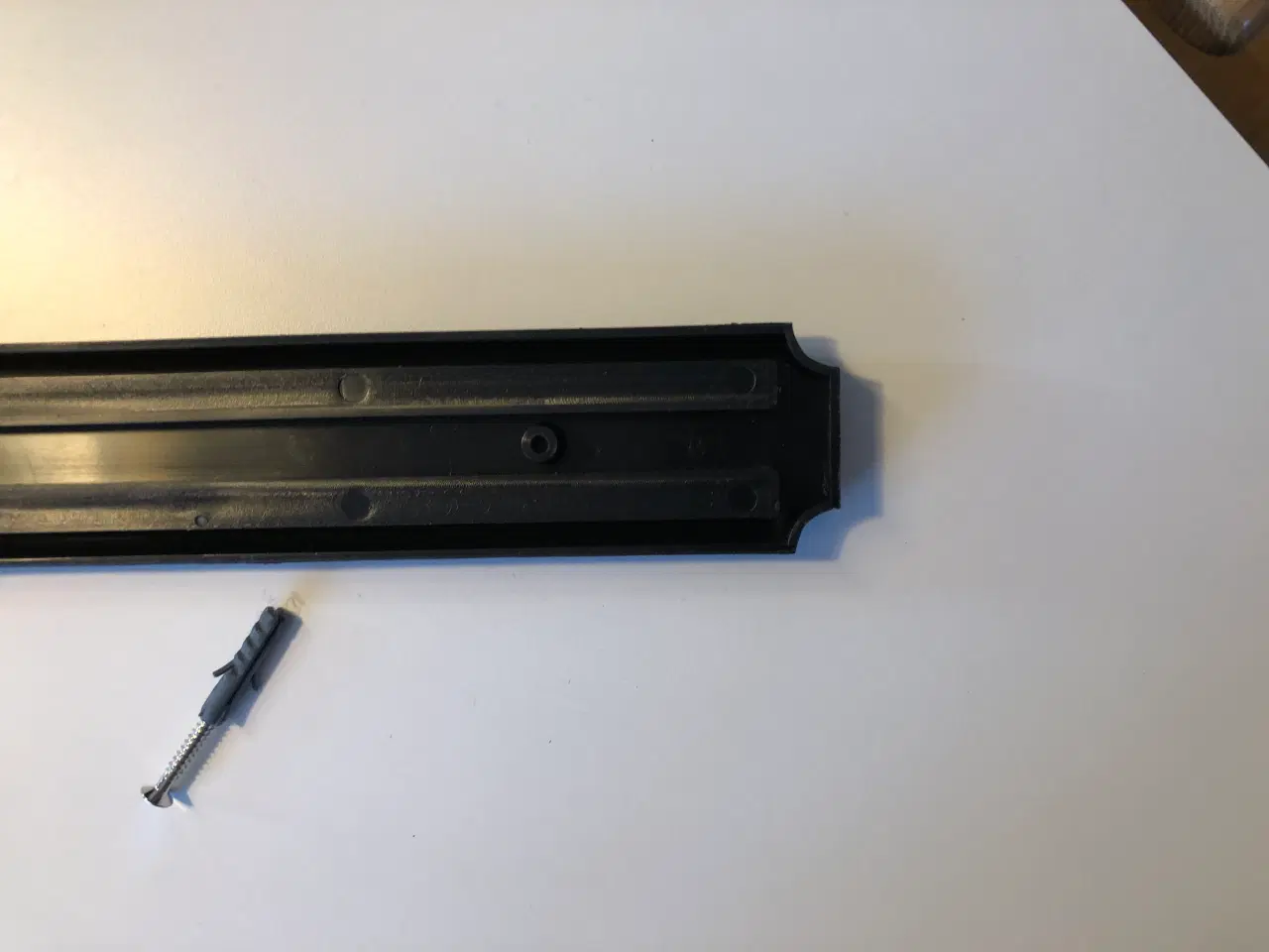 Billede 12 - Knivmagnet i sort