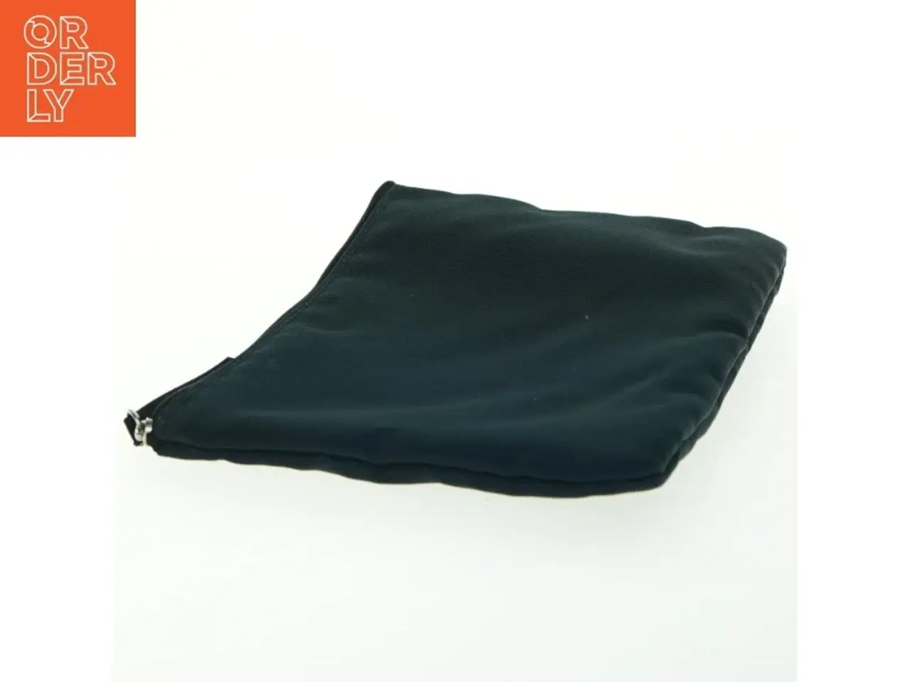 Billede 5 - Sort stofpung fra Filippa K (str. 23x16 cm)