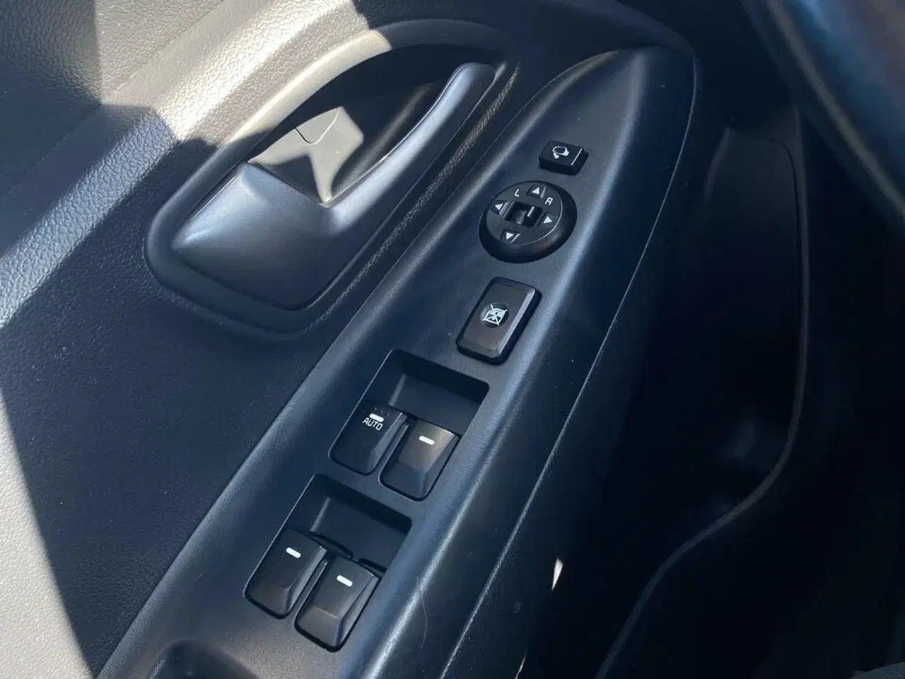 Billede 18 - Kia Rio 1,2 Limited 85HK 5d