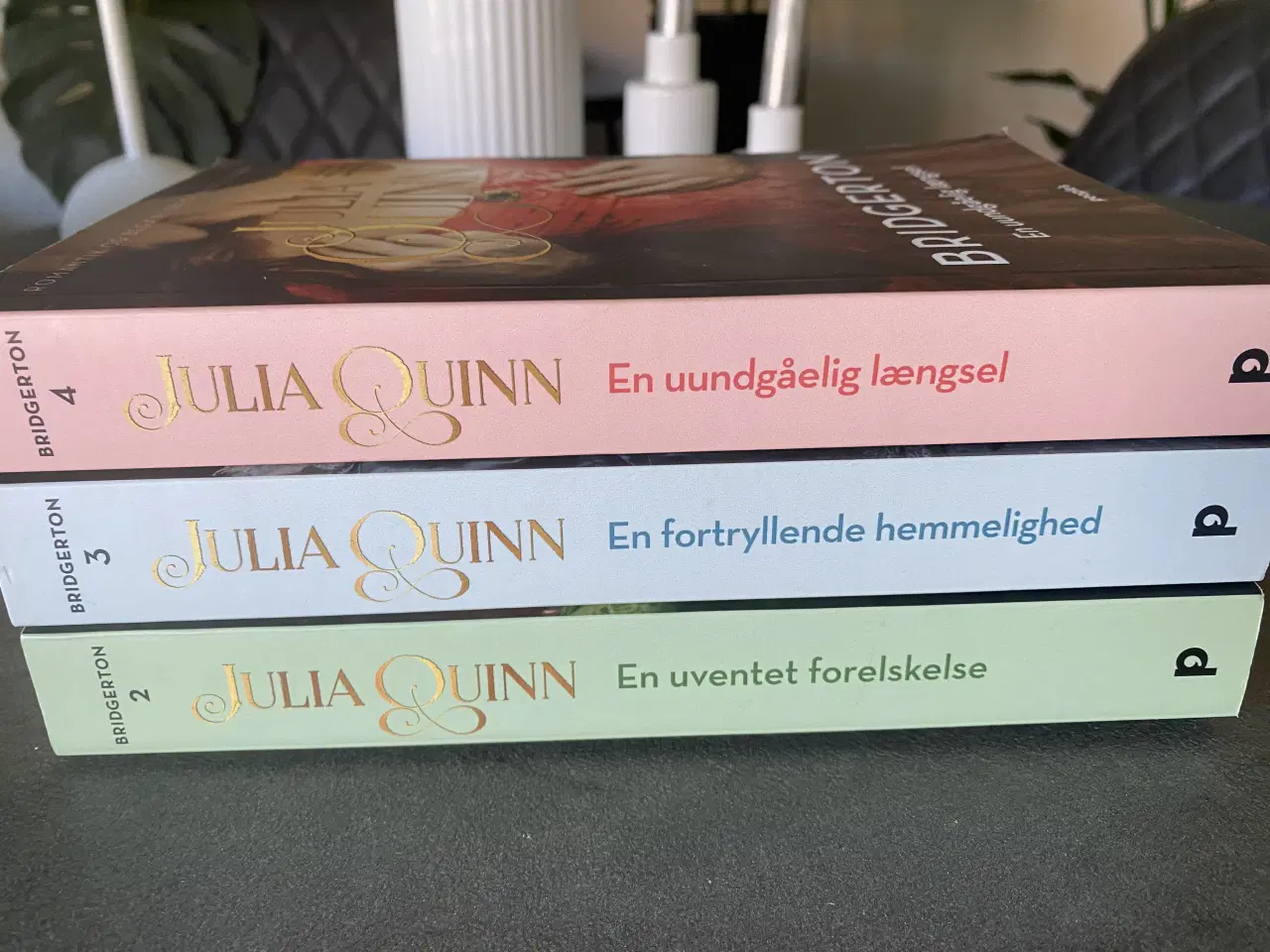 Billede 6 - Familien Bridgerton bind 2-4