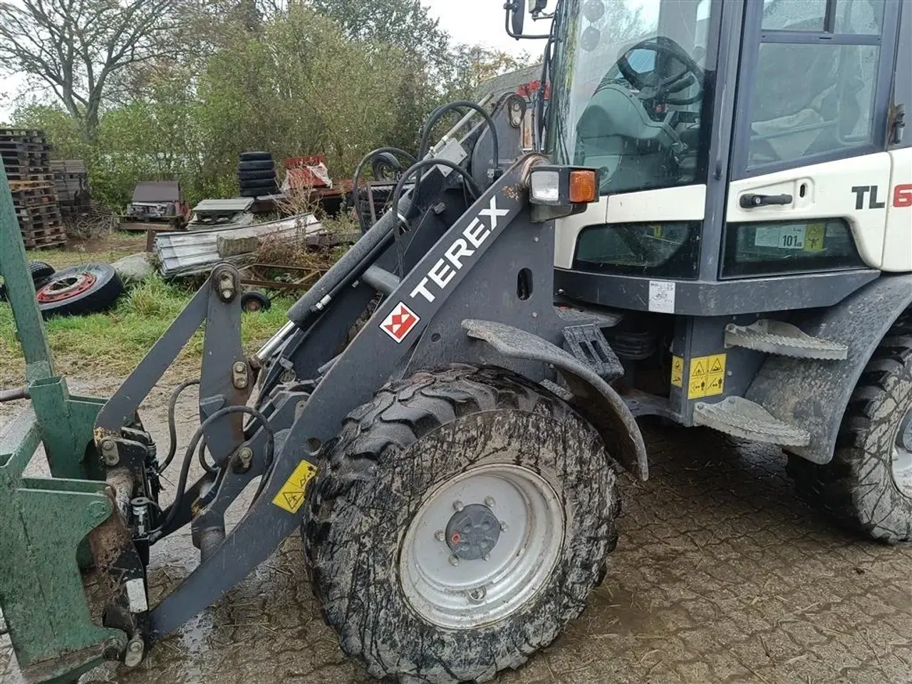 Billede 3 - Terex TL 65 skovl & pallegafler