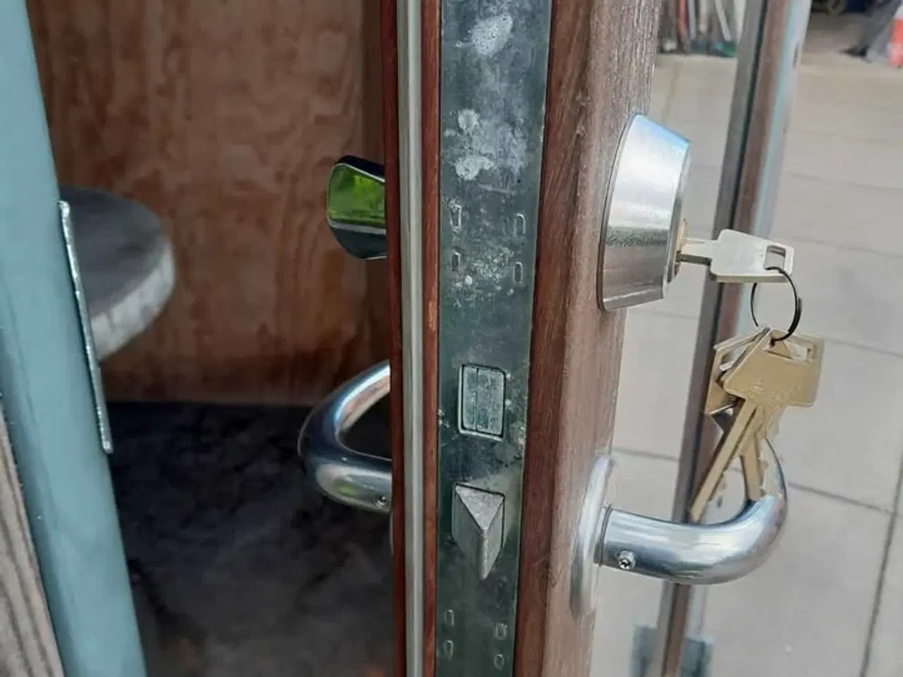 Billede 2 - Teak/mahogni dør, 204 høj x 91,3