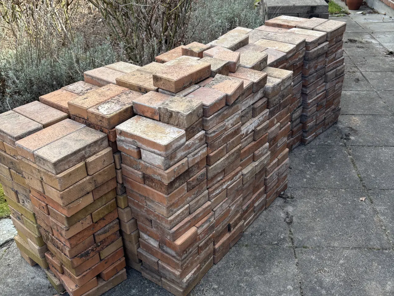 Billede 2 - Røde teglklinker